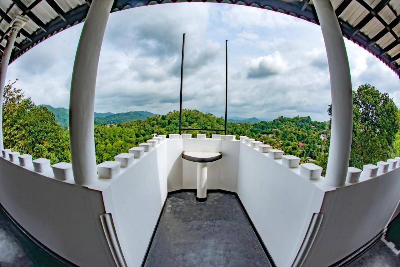 Hotel The Castle By Don Louis Kandy